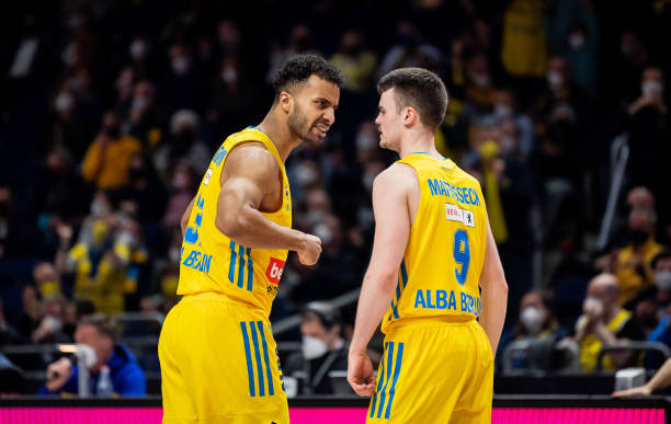 共计13场 共计13场