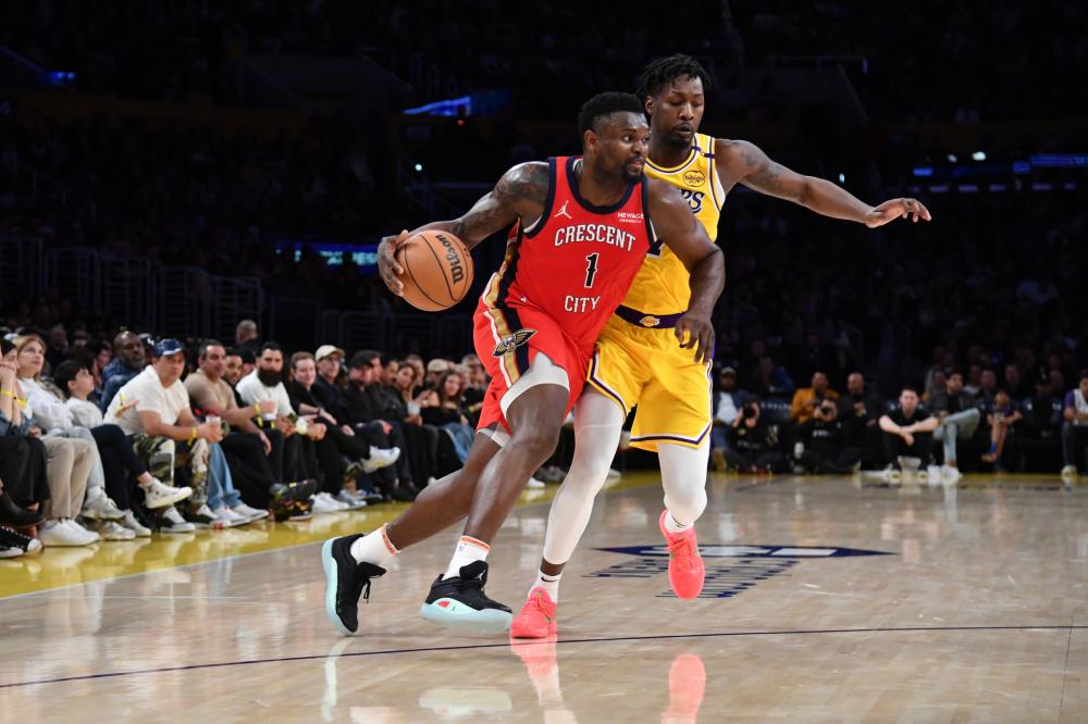 年轻足球运 年轻足球运