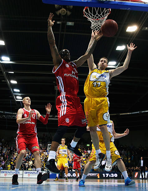 王牌后卫徐 王牌后卫徐