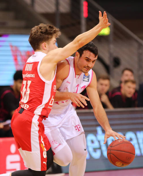 在面对强队 在面对强队